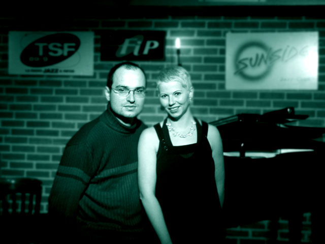 Pierre-Alain et Valrie le 17/02/02 au Sunside aprs leur concert. (Cliquez pour revenir  la page prcdente)